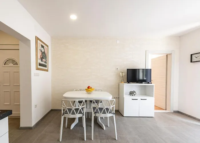 Apartament California