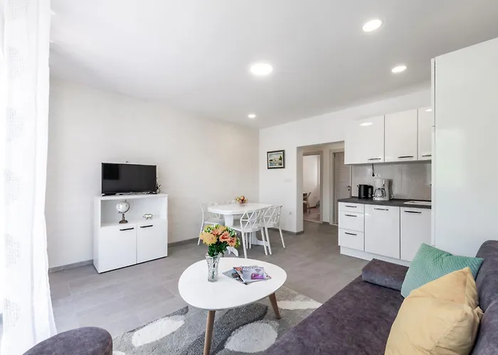 Apartament California *