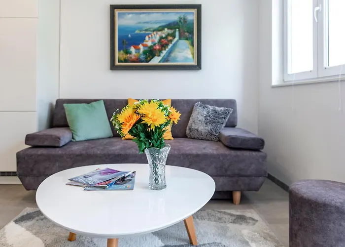 Apartament California *