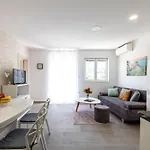 California Apartman *