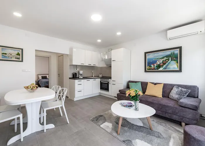 California Daire Cavtat